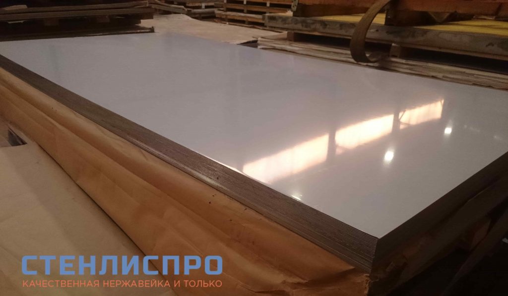 пачка листов нержавейки AISI 430 2х1000х2000 4N PE шлифованных в пленке