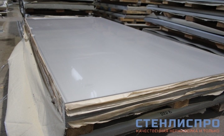 пачка с матовыми листами нержавейки AISI 304 3x1000x2000 2B